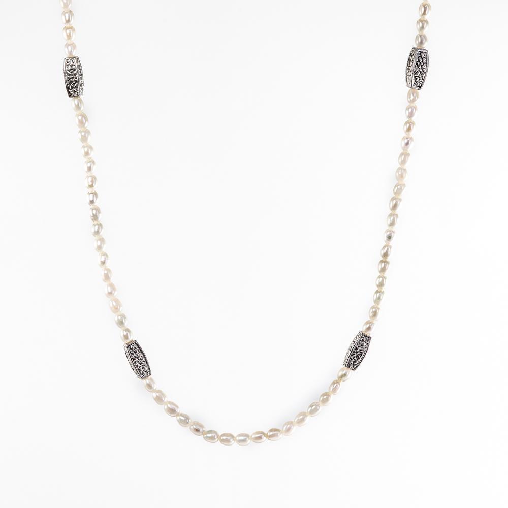 <p>Graceful Pearl Necklace N149&nbsp;</p>