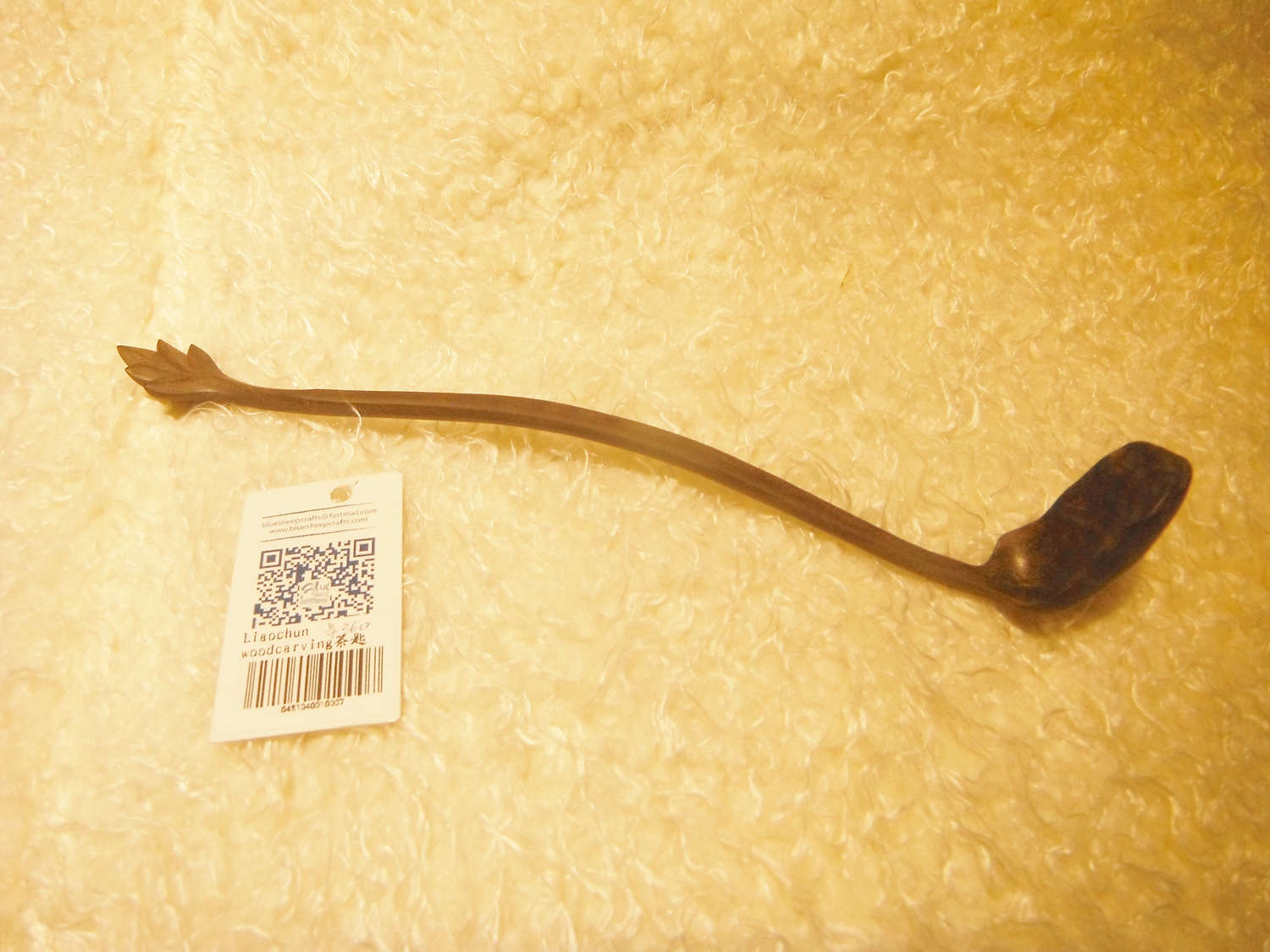 Liaochun Hand-Carved Wooden Spoon (lotus, loop)